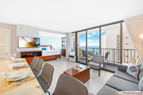 Heart of Waikiki - Ocean View Condo with Free Parking